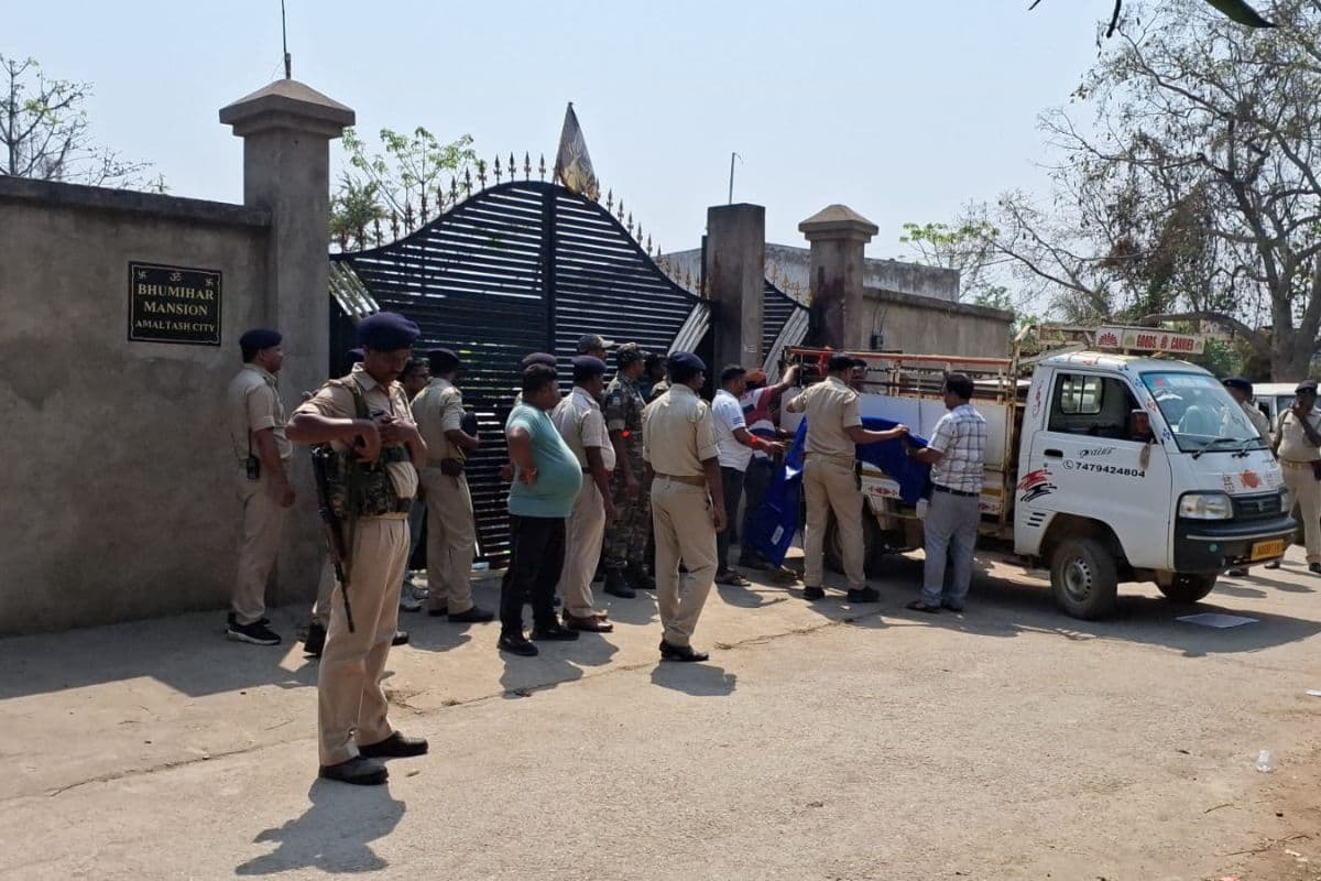 शूटर अनुज कनौजिया एनकाउंटर मामले में एक महिला गिरफ्तार, घायल डीएसपी की क्या है स्थिति