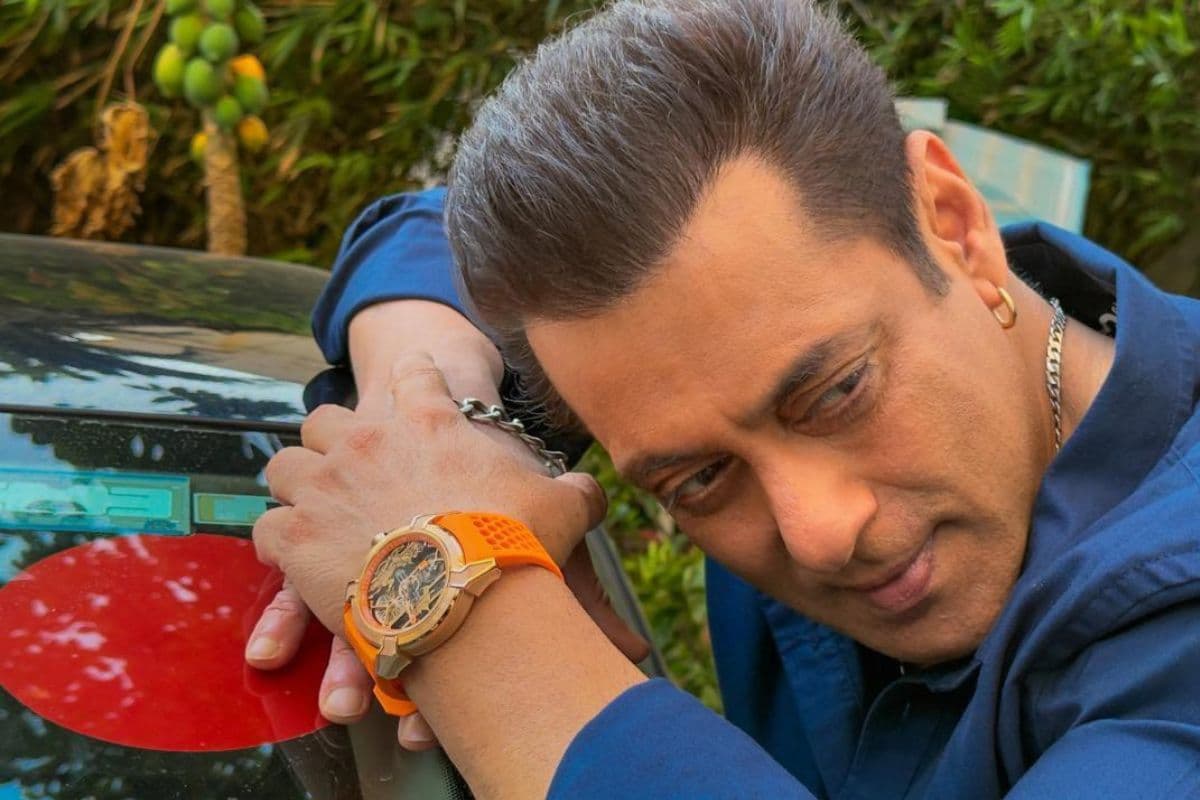 सलमान खान ने पहनी राम मंदिर की घड़ी, कीमत जानकर रह जाएंगे दंग