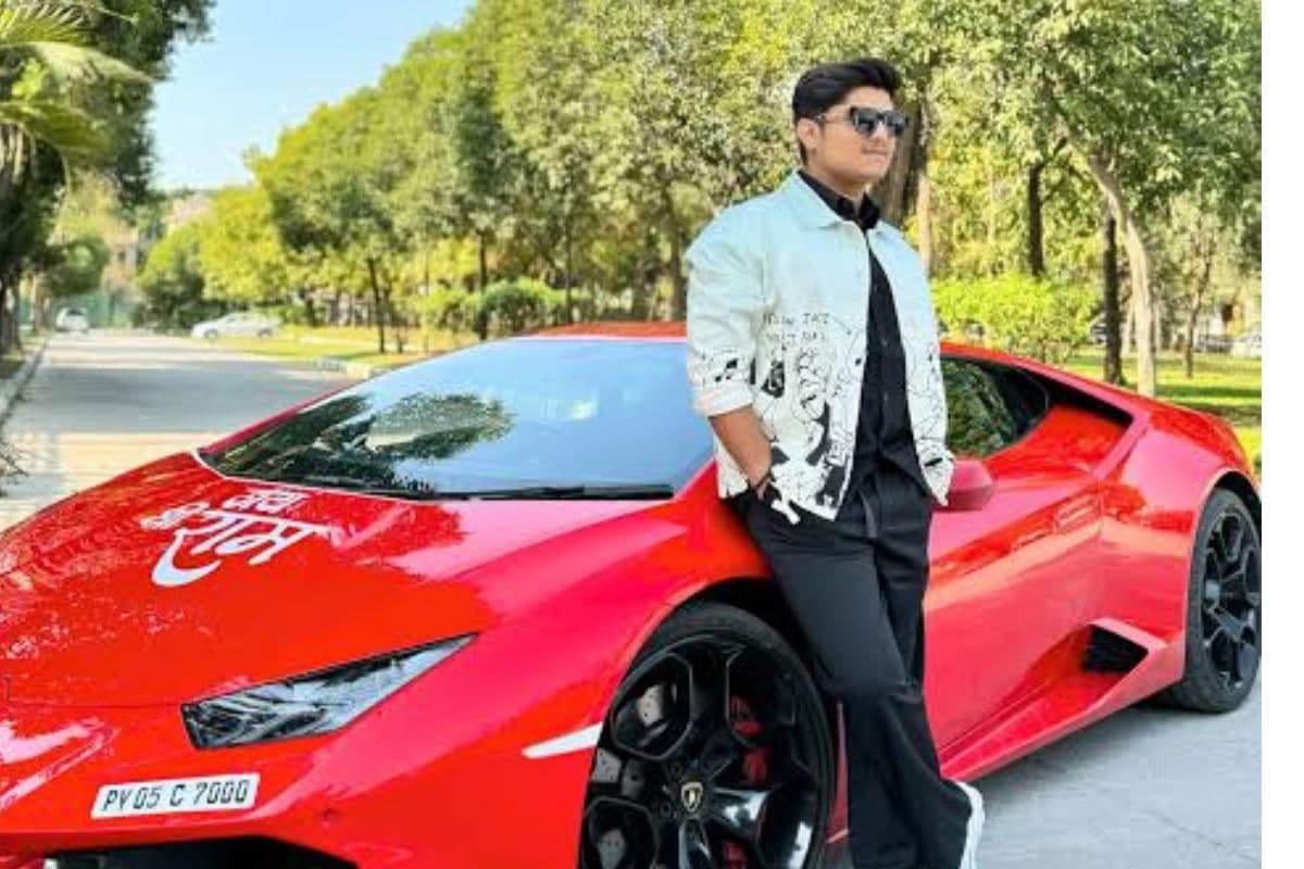 YouTuber मृदुल तिवारी की लैम्बॉर्गिनी का कहर, सड़क पर दो लोगों को मारी टक्कर