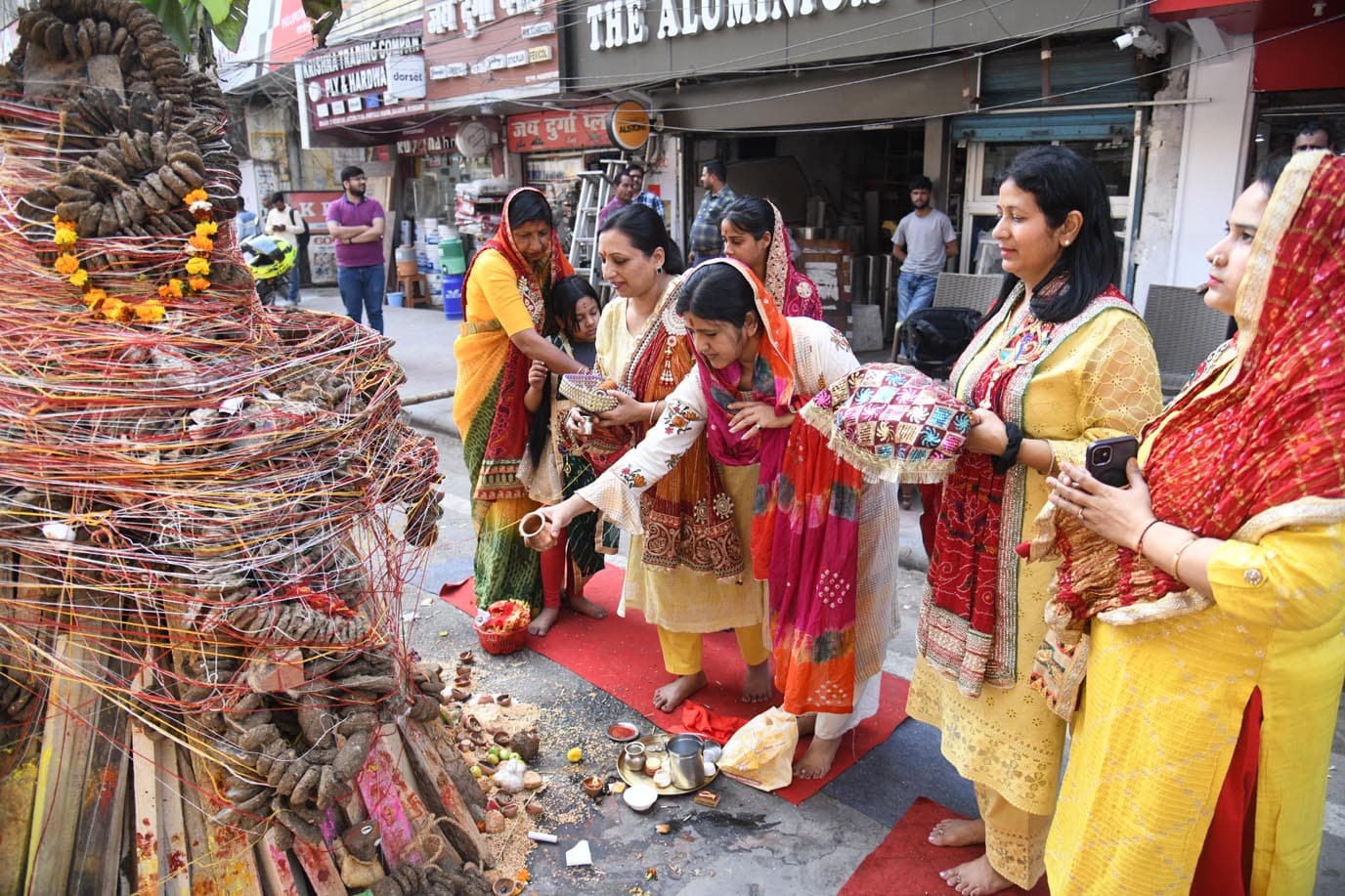 Women perform rituals during Women perform rituals during