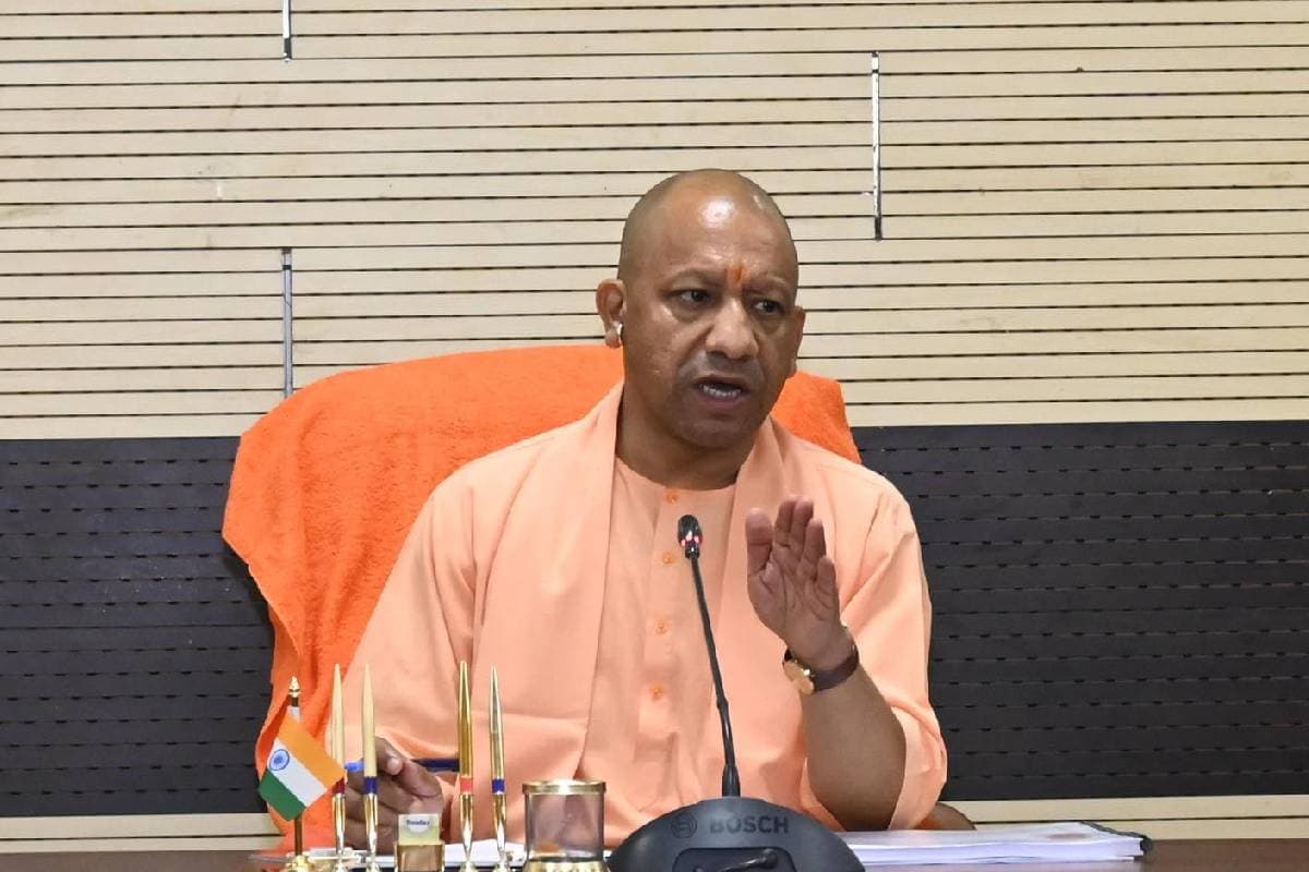 CM Yogi Gift : किसानों ने दिया साथ, योगी सरकार ने तोड़ दिया रिकॉर्ड