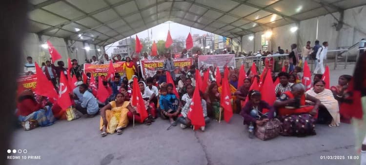 बदलो बिहार महाजुटान में शामिल होने माले कार्यकर्ता पटना हुए रवाना