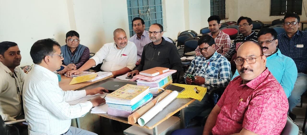 बीपीओ ने की स्कूल संचालन की गतिविधियों की समीक्षा