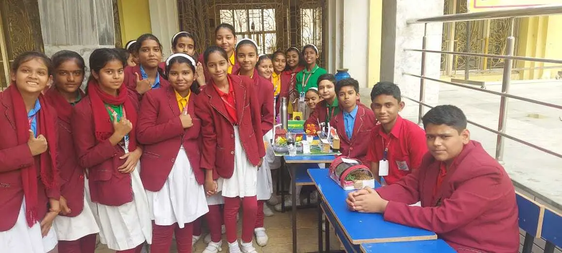 Deoghar news : डीएवी के छठी व सातवीं के छात्रों ने विज्ञान प्रदर्शनी में पेश किये मॉडल