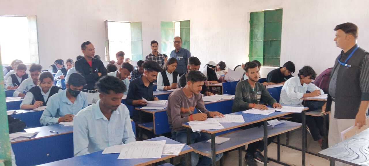 शांतिपूर्ण माहौल में इंटरमीडिएट की परीक्षा संपन्न