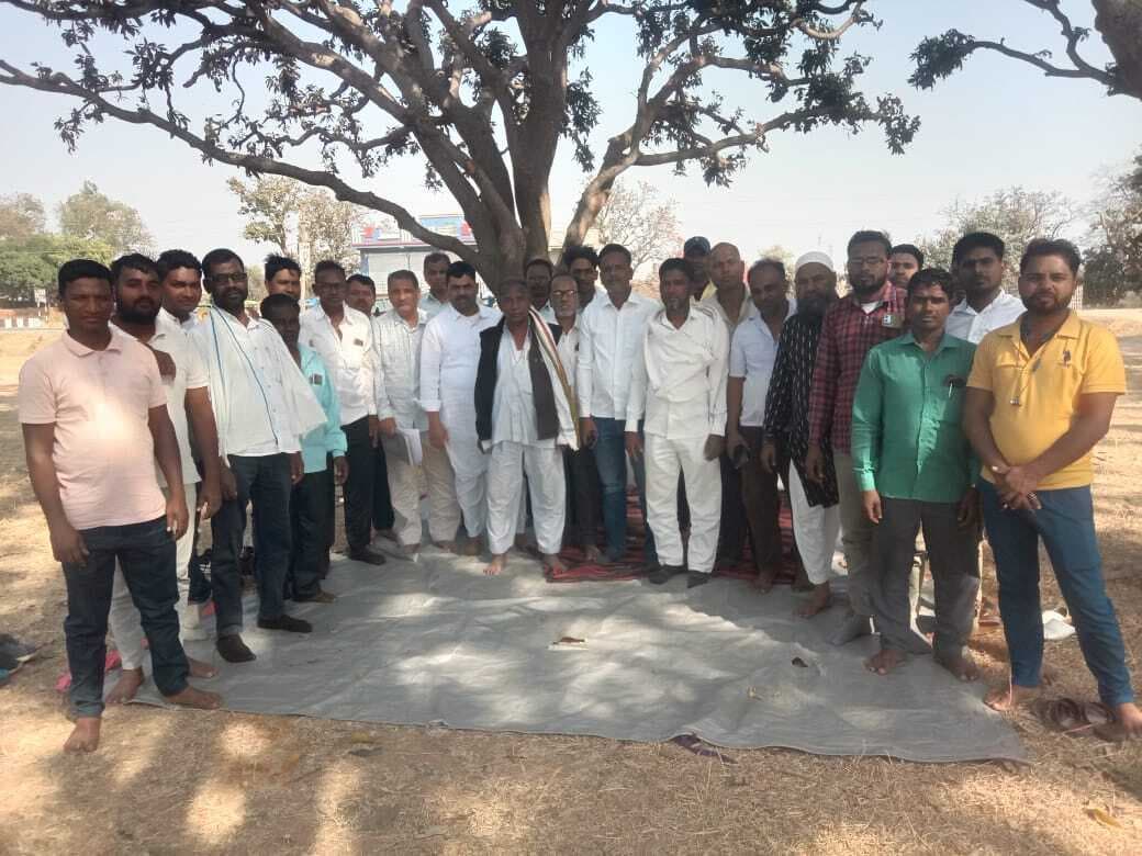 पीडीएस दुकानदारों ने तीन महीने के कमीशन राशि भुगतान करने की मांग की