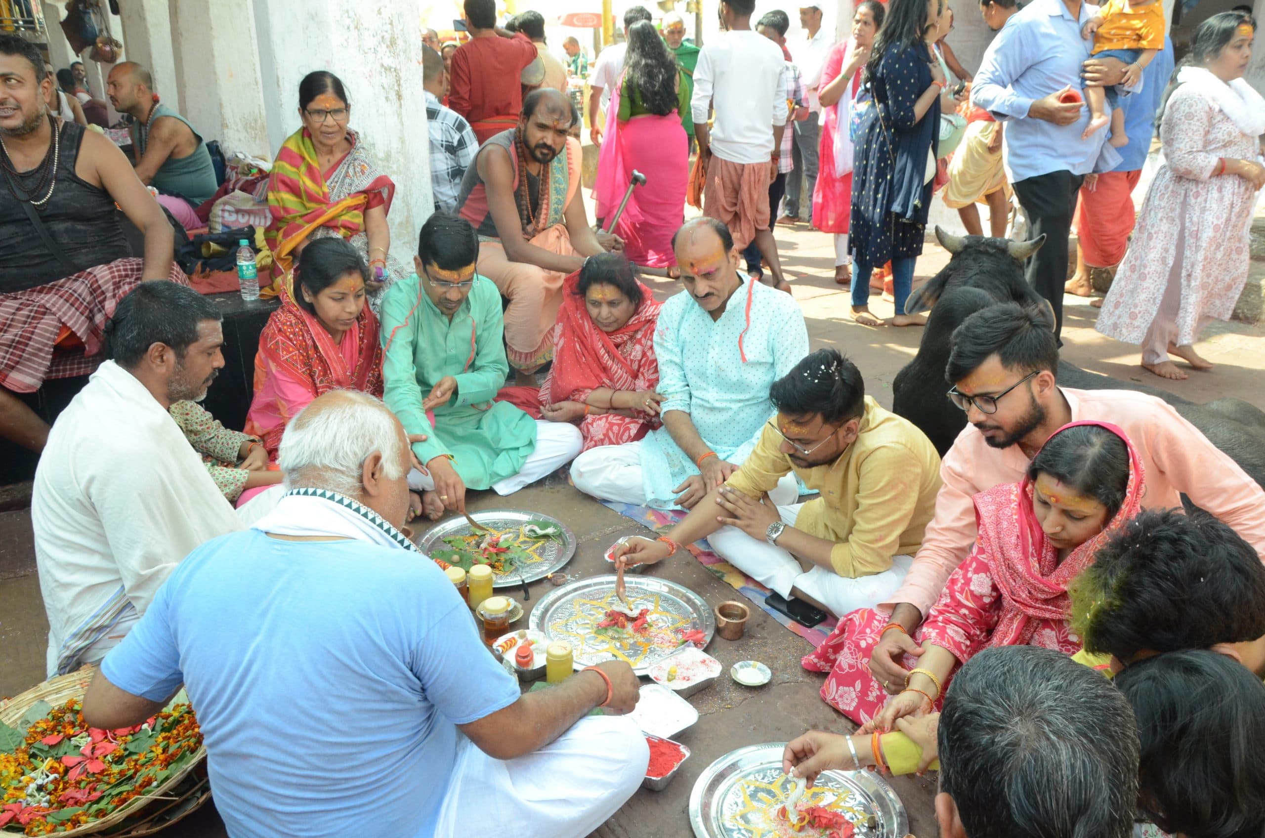 Deoghar News : शुभ तिथि पर बाबा मंदिर में खूब हुए अनुष्ठान