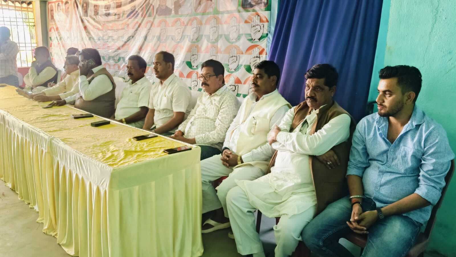 पंचायत स्तर तक कांग्रेस को मजबूत बनाने पर बल