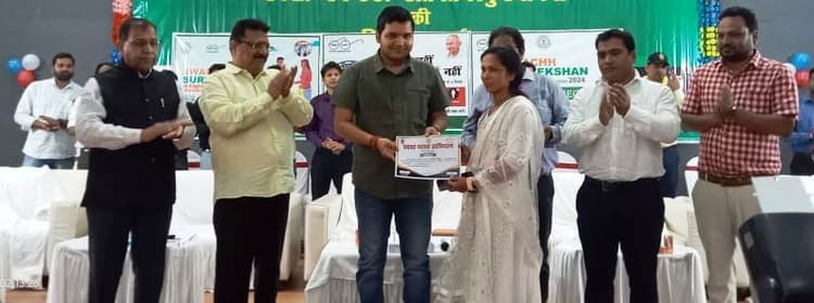 सम्मान पाकर खिल उठे सफाई योद्धाओं के चेहरे