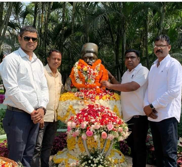 Jamshedpur News : मुखी समाज ने जेएन टाटा को दी श्रद्धांजलि