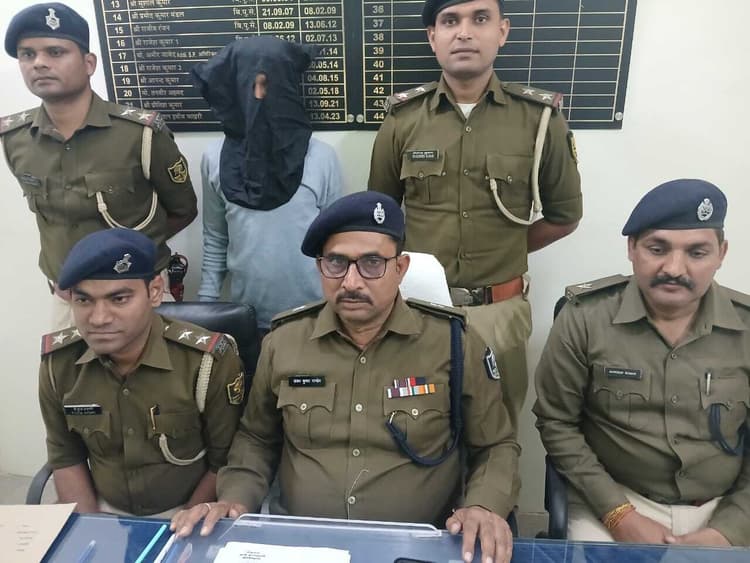 Samastipur News:भारी मात्रा में अवैध हथियार के साथ तस्कर गिरफ्तार