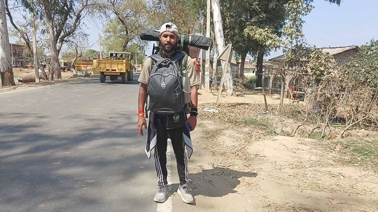 समाज से जातिवाद मिटाने की अलख जगा रहे दीपक