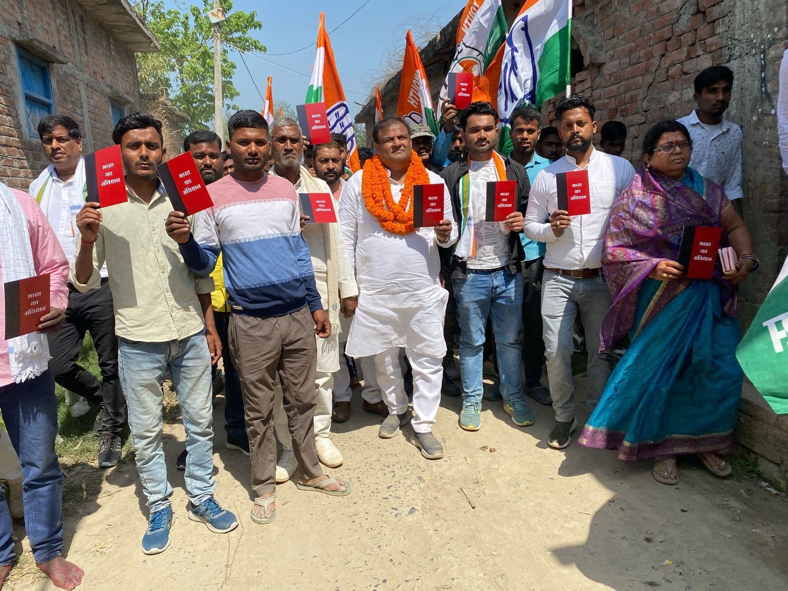 भाजपा की सरकार अपनी नीतियों से लोकतंत्र, भाईचारा, सामाजिक न्याय कर रहा बर्बाद: डॉ चंदन यादव