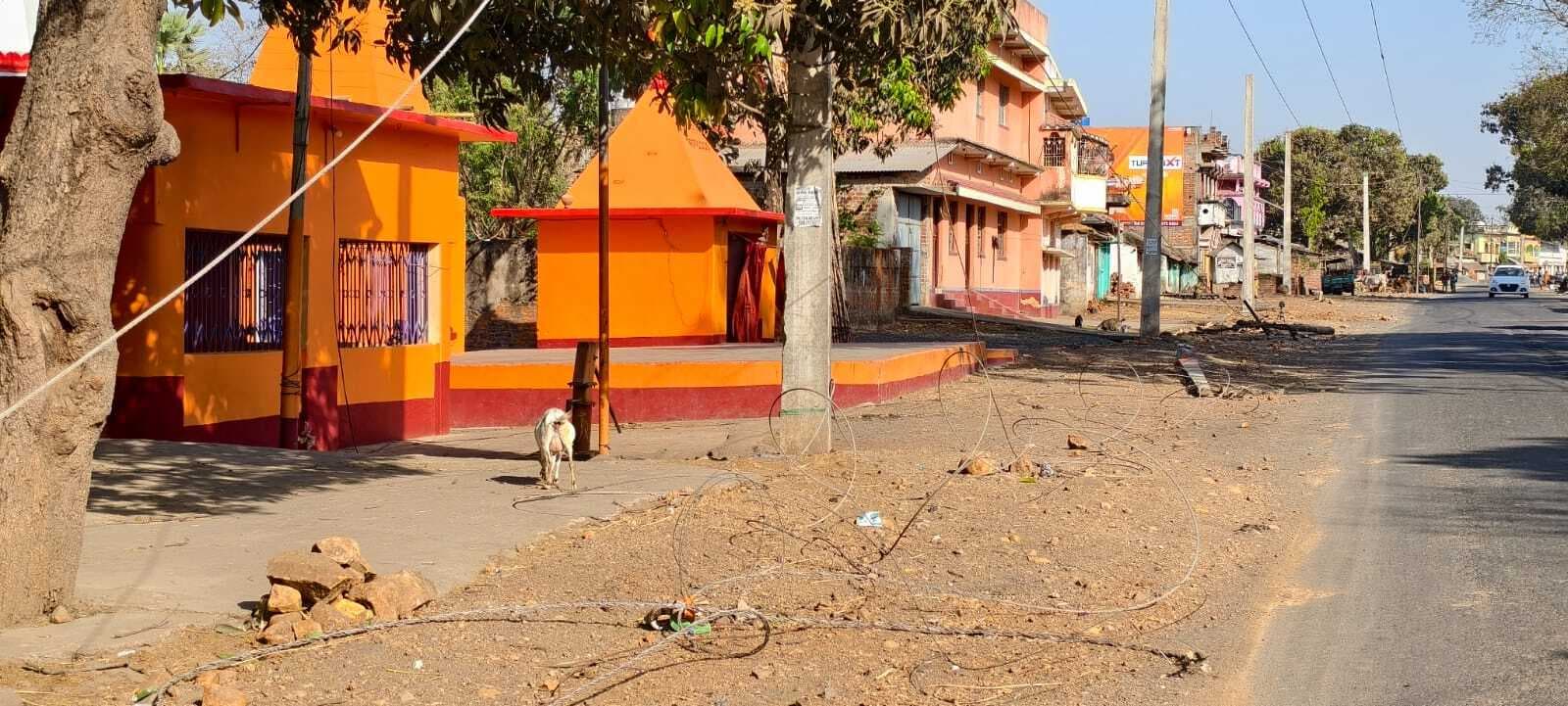 तारापुर गांव में खंभा क्षतिग्रस्त, बिजली आपूर्ति बाधित