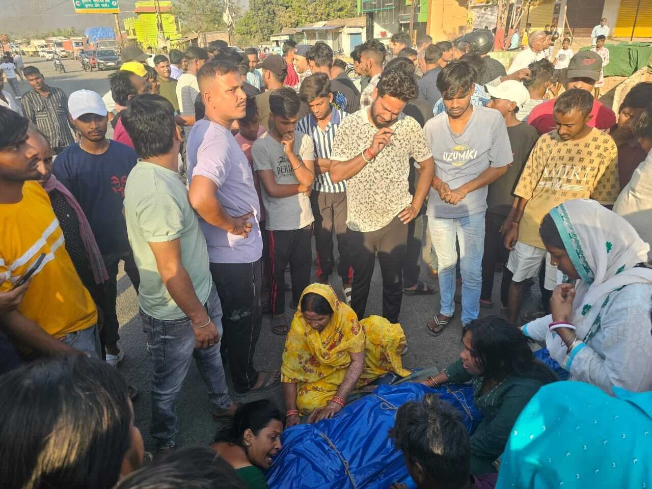 Jamshedpur News : सोनारी के छात्र की कपाली में गला रेतकर हत्या, दो गिरफ्तार