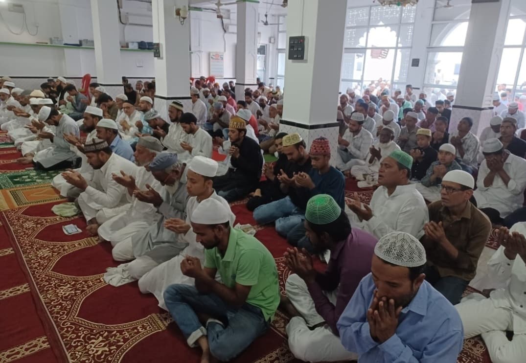 शेरघाटी में अदा की गयी रमजान के पहले जुमे की नमाज