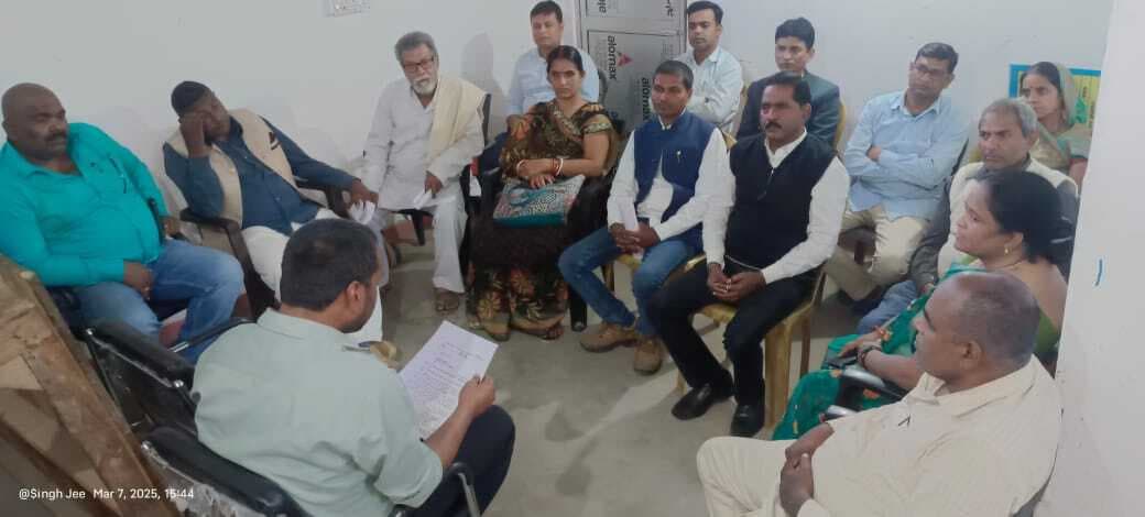 ग्राम कचहरी में दायर वादों कों ई-पोर्टल पर करें अपलोड : बीपीआरओ