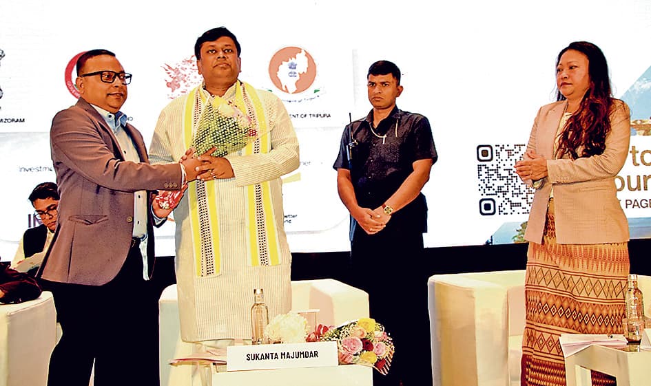 विपक्ष निवेश आकर्षित करने में राज्य सरकार का समर्थन करने को तैयार : सुकांत मजूमदार