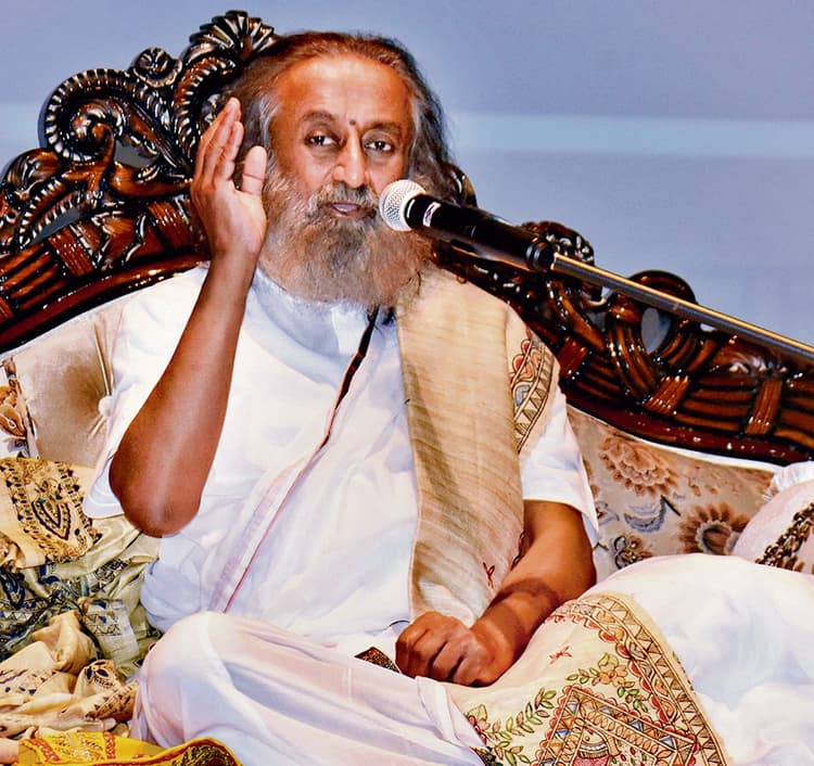 सरकार जमीन दे,तो सूबे में विश्व विद्यालय की स्थापना को तैयार : श्री श्री रविशंकर