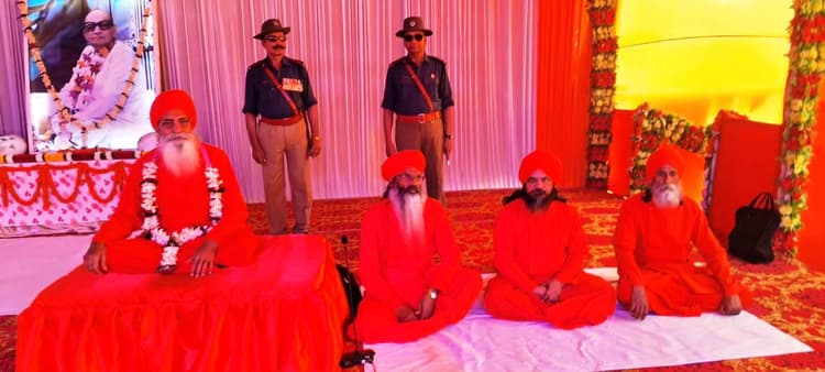 आनंद मार्ग की त्रिस्तरीय साधना शाक्त, वैष्णव और शैव मार्ग का समन्वय