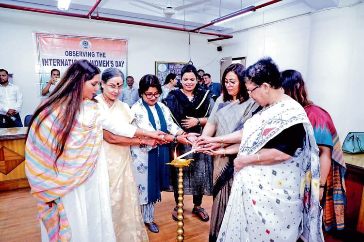 राज्य की राष्ट्रीय लोक अदालत में महिलाएं बनीं जज