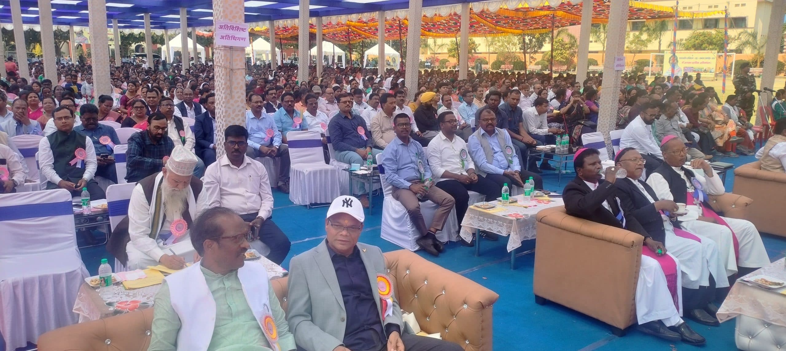 कुछ लोग नहीं चाहते, एक आदिवासी सीएम की सरकार चले : चमरा लिंडा