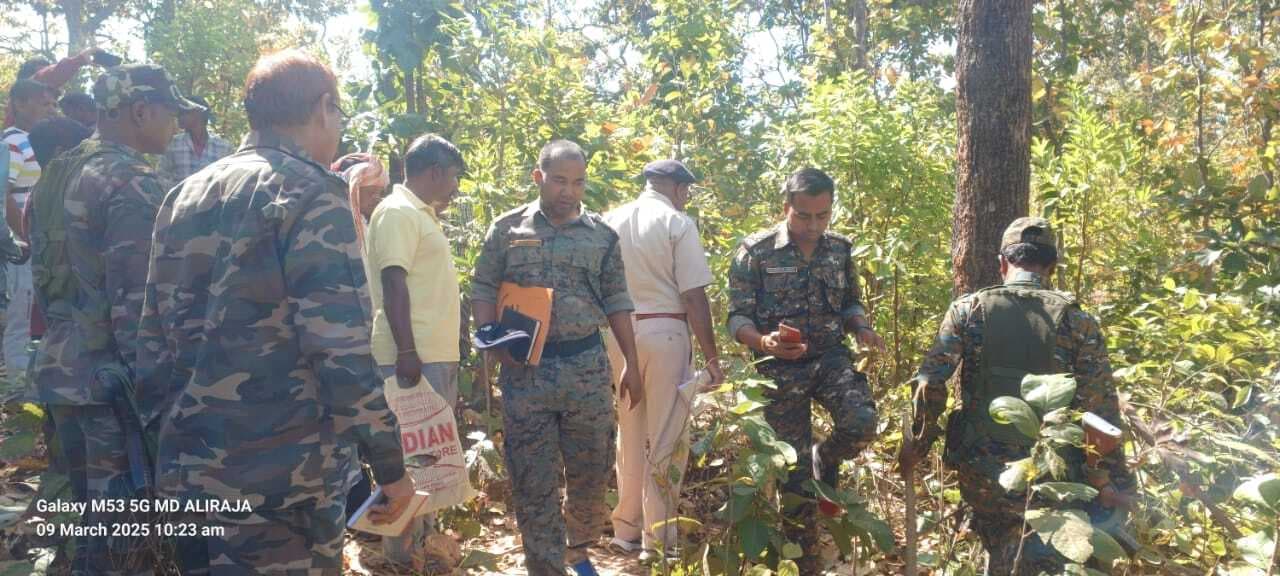 सोहर जंगल से मिला नाबालिग लड़की का शव