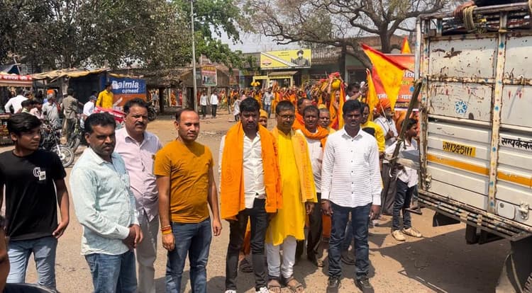 24 कुंडीय शक्तिवर्धन गायत्री महायज्ञ शुरू