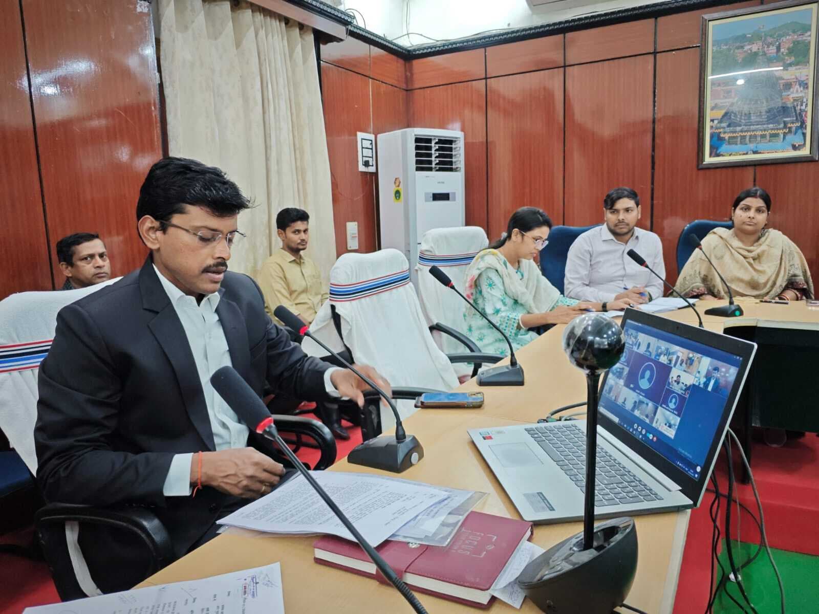 Gaya News : गर्मी व हीटवेब को लेकर जिला प्रशासन गंभीर