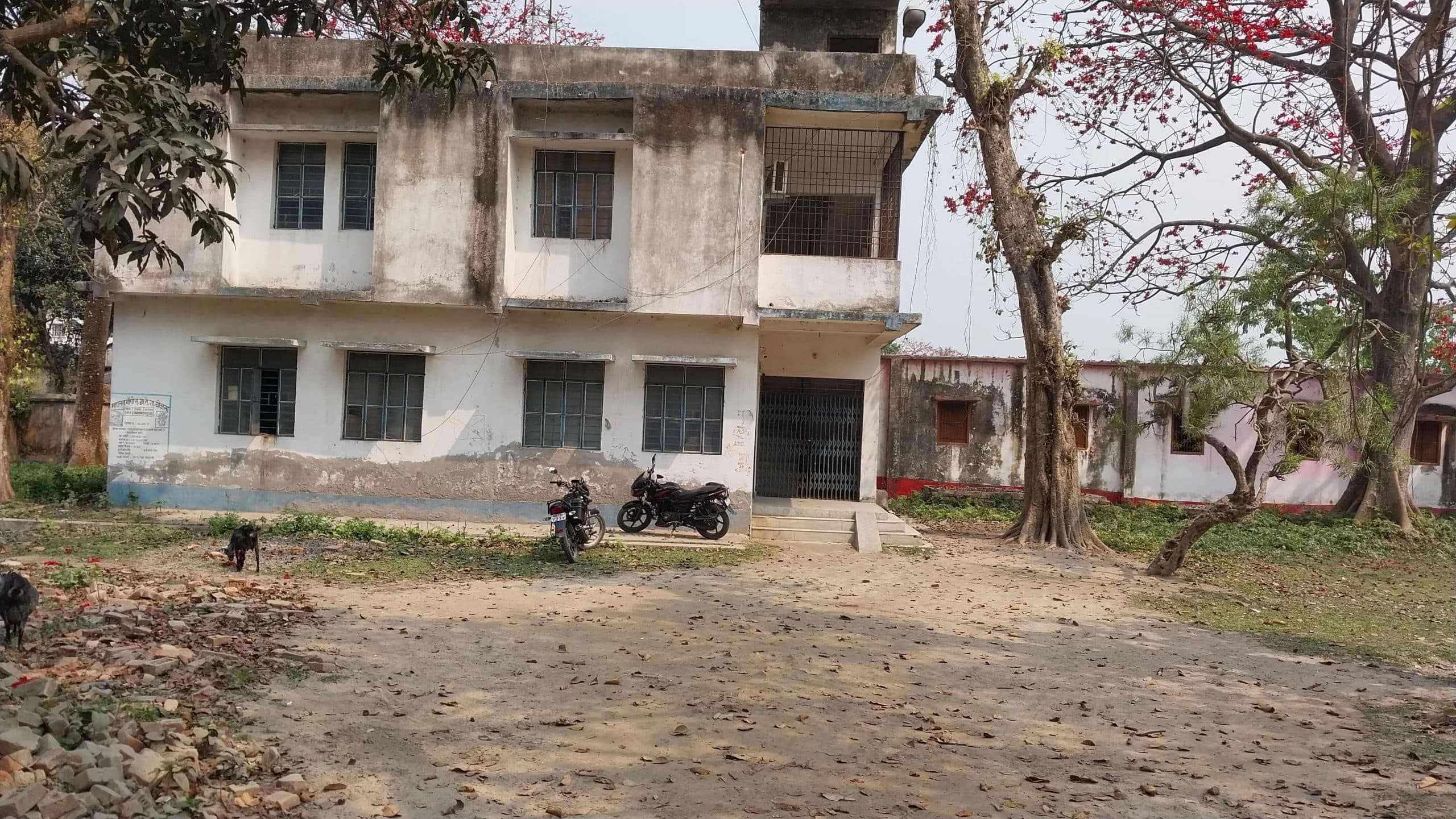 राजस्व कर्मचारियों की हड़ताल से क्षेत्र की जनता बेहाल