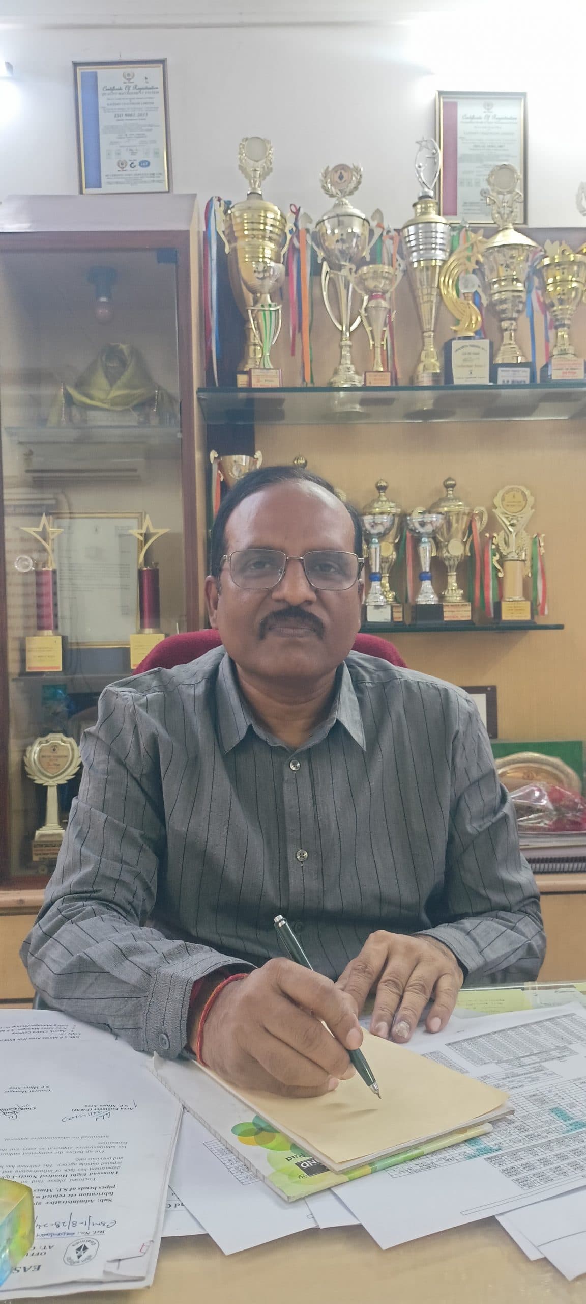 Deoghar news : कोलियरी क्षेत्र में जमीन के अभाव में इस वर्ष नहीं हो सकेगी कोयला उत्पादन के लक्ष्य की प्राप्ति : महाप्रबंधक