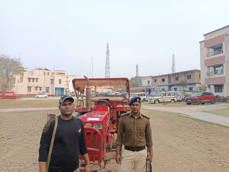 अवैध बालू लदा ट्रैक्टर जब्त, प्राथमिकी दर्ज