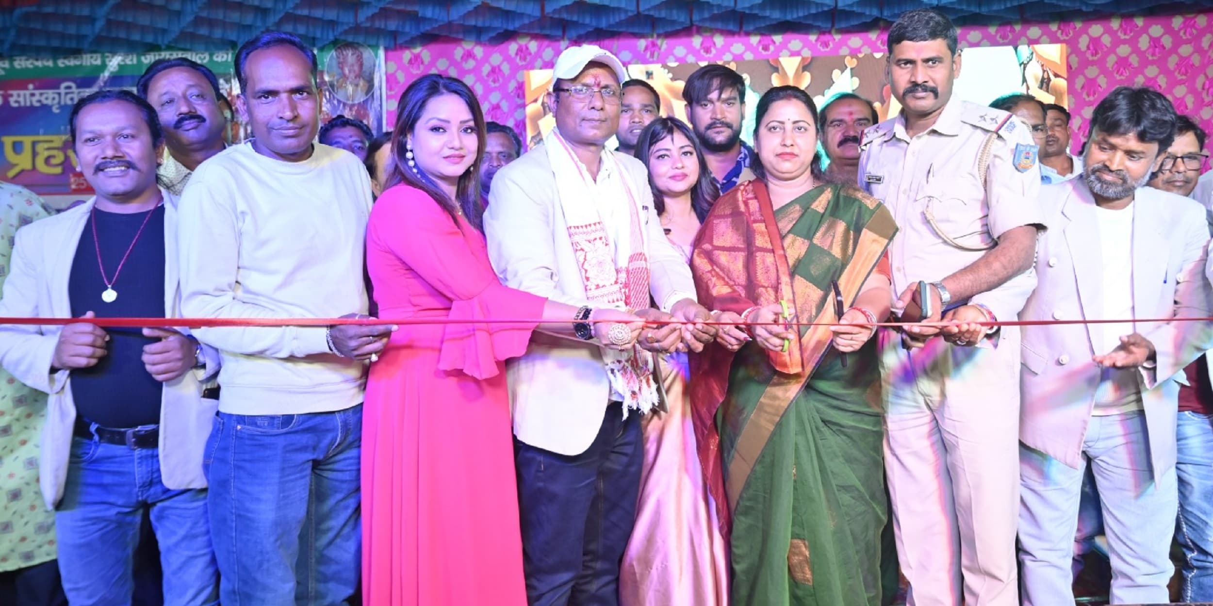 Bokaro News : 300 कलाकारों व साहित्यकारों को किया गया सम्मानित