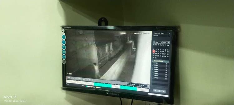 Jamshedpur News : मिठाई कारोबारी के घर में हुई चोरी मामले में दो संदिग्ध हिरासत में, विशेष जांच टीम गठित