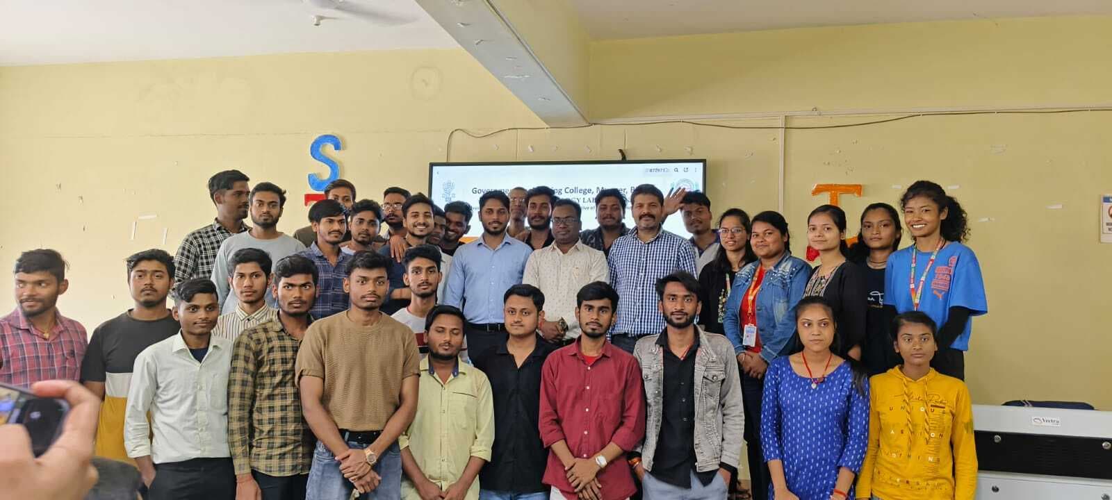 आर्टिफिशल इंटेलिजेंस रोजगार की अपार संभावनाएं