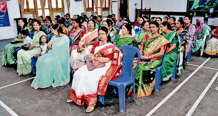 सातग्राम-श्रीपुर में हुआ फर्स्ट एड ट्रेनिंग प्रोग्राम, शताक्षी महिला मंडल ने किया आयोजन