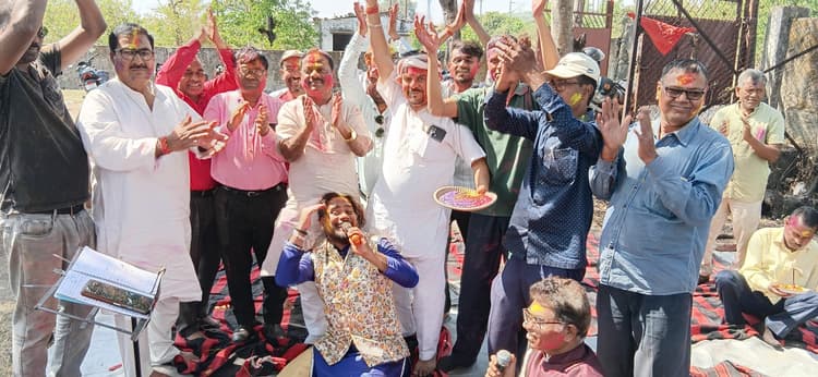 Bokaro News : कोयलांचल का मूड हुआ होलियाना