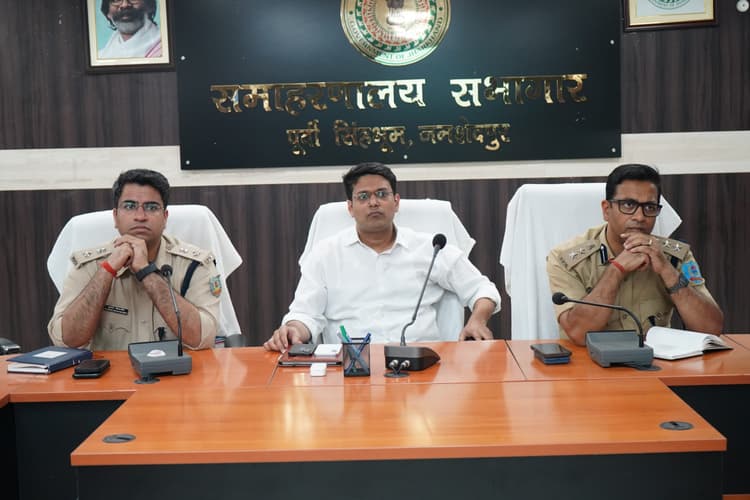 Jamshedpur News : मानगो फ्लाईओवर निर्माण : ट्रैफिक व्यवस्था में बड़ा बदलाव, एक ही लेन से होगा आना-जाना