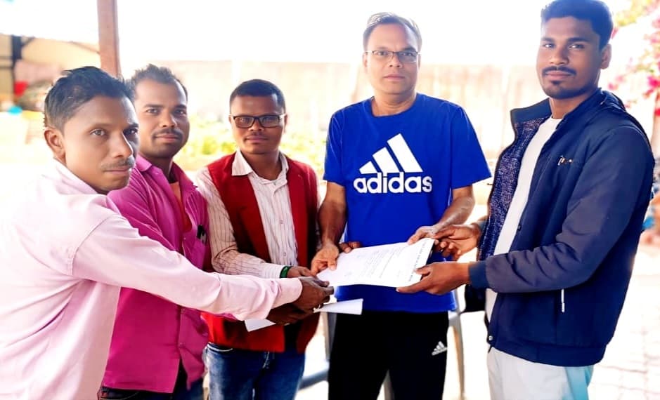 शिष्टमंडल कल्याण मंत्री चमरा लिंडा से मिला