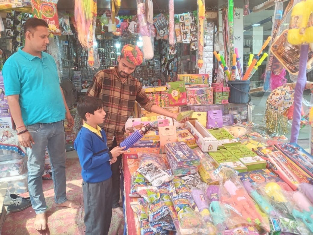 होली पर हुड़दंग की इजाजत नहीं, पकड़े गये तो जायेंगे हाजत