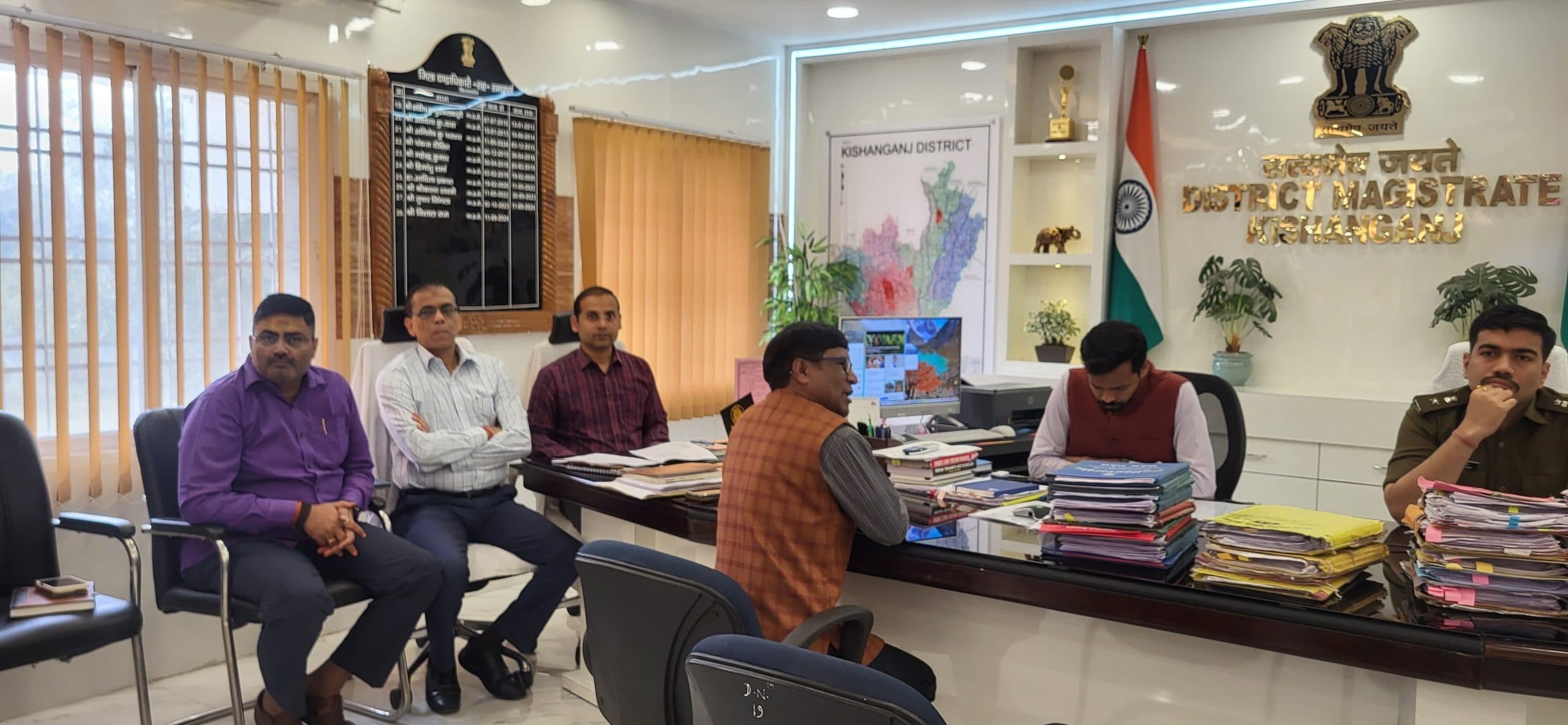 जिले में 218 स्थलों पर मजिस्ट्रेट व पुलिस पदाधिकारी तैनात