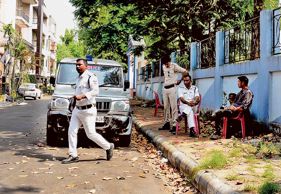 पूर्व फुटबॉलर पीके बनर्जी के घर के केयरटेकर की हत्या