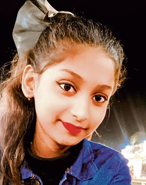 कार की चपेट में आने से होली खेल रही किशोरी की मौत, एक घायल