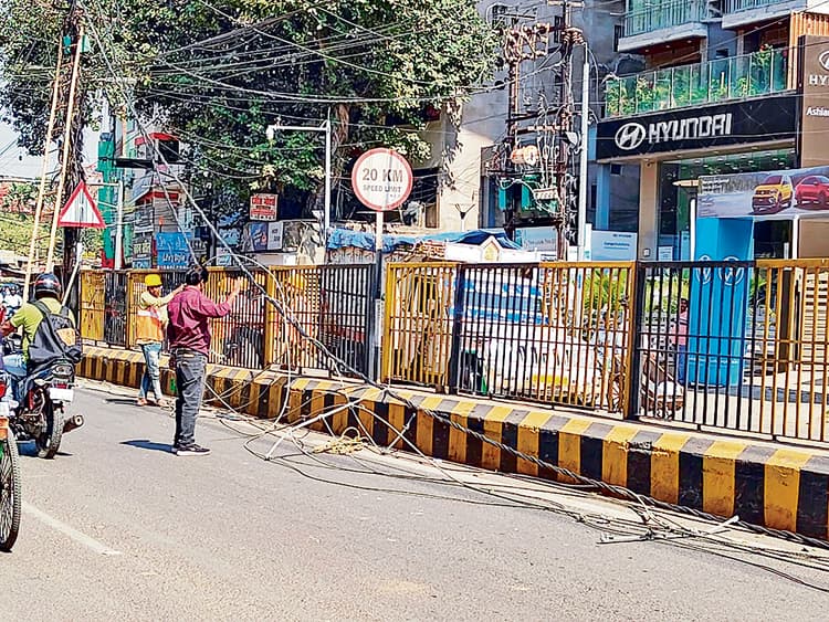 Patna News : पटना में बदले गये 126 किमी तार और 15 हजार डीबी बॉक्स, बिजली कट से मिलेगी राहत