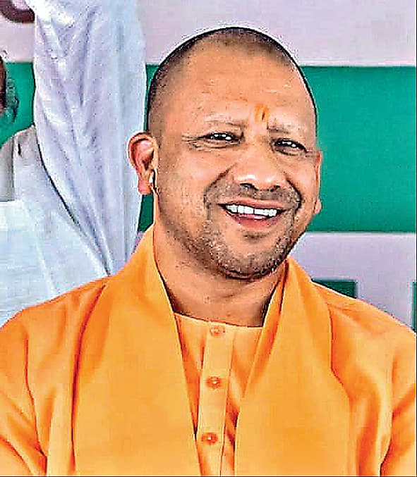 ‘मृत्यु कुंभ’ टिप्पणी को लेकर योगी ने साधा ममता बनर्जी पर निशाना