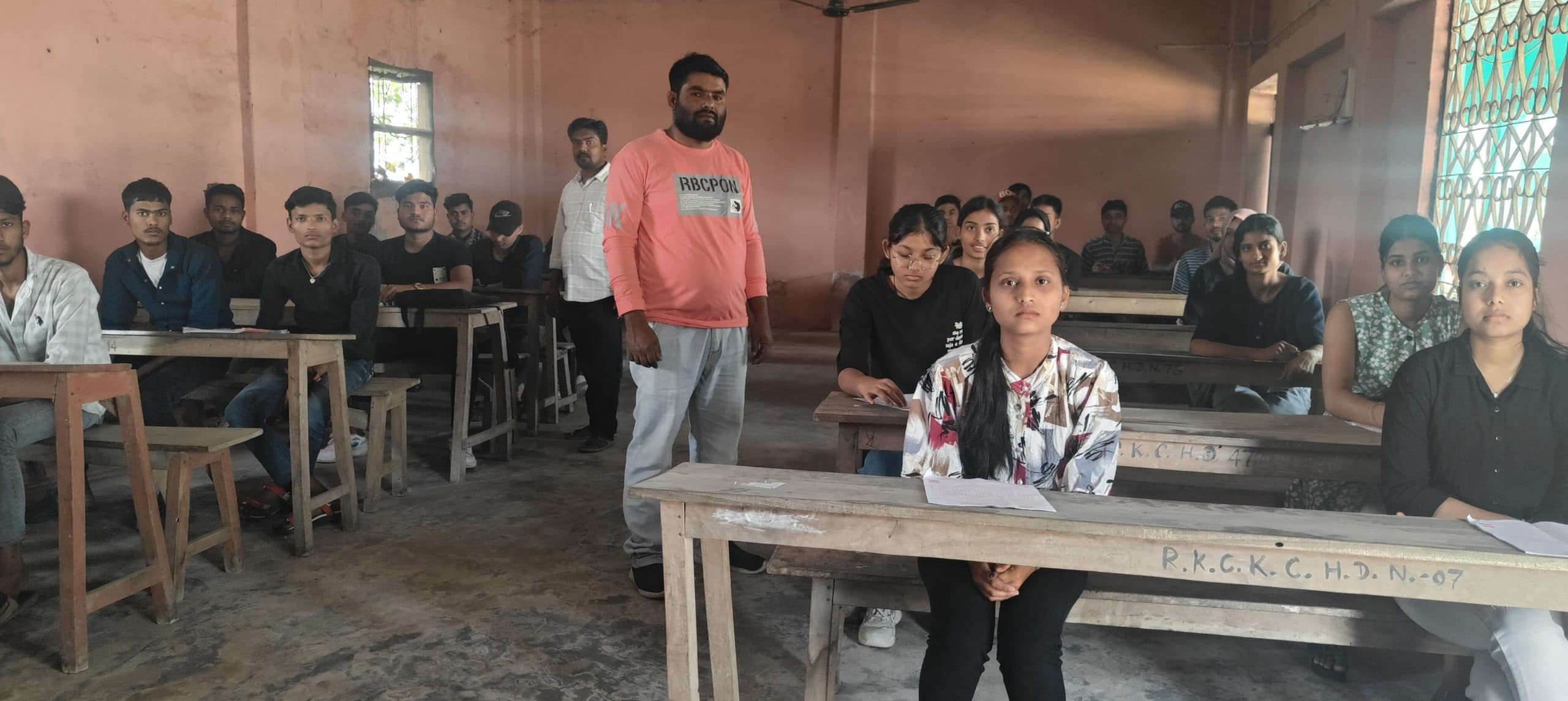 आरकेसीके कॉलेज में 11वीं की वार्षिक परीक्षा प्रारंभ