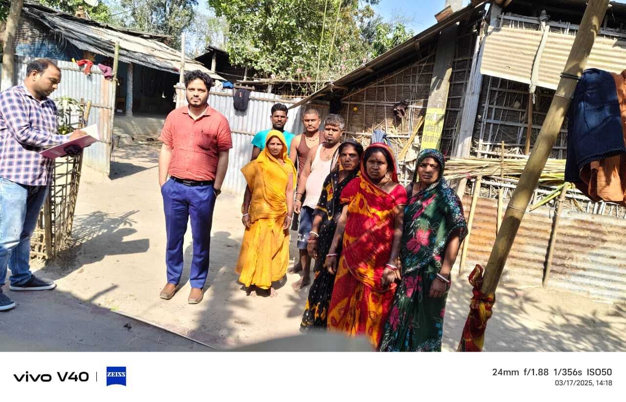 बीडीओ ने लिया विशेष सर्वेक्षण कार्य का जायजा