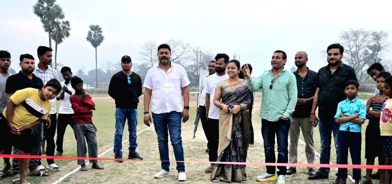 गोशाला मैदान में टी-20 क्रिकेट टूर्नामेंट के उद्घाटन मैच में मधेपुरा विजयी