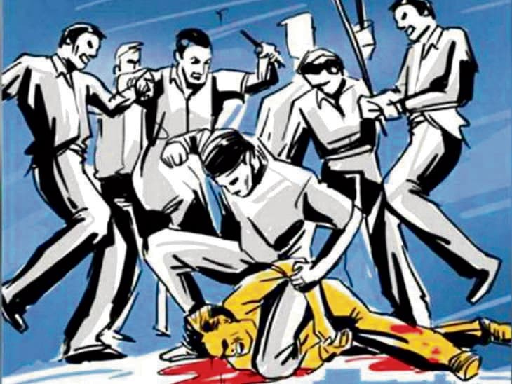 Deoghar news : बेटी को ससुराल पहुंचाने जा रहे थे माता-पिता, ससुराल वालों पर जानलेवा हमले और छिनतई का आरोप