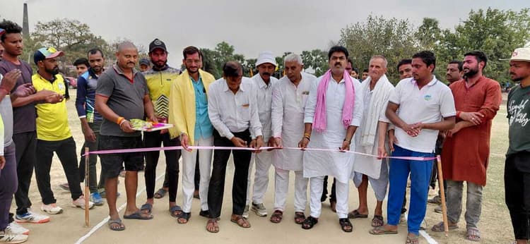उद्घाटन मैच में सरमेरा ने मुंगेर को हराया